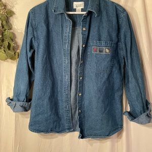 EMBROIDERED JEAN BUTTON DOWN - small